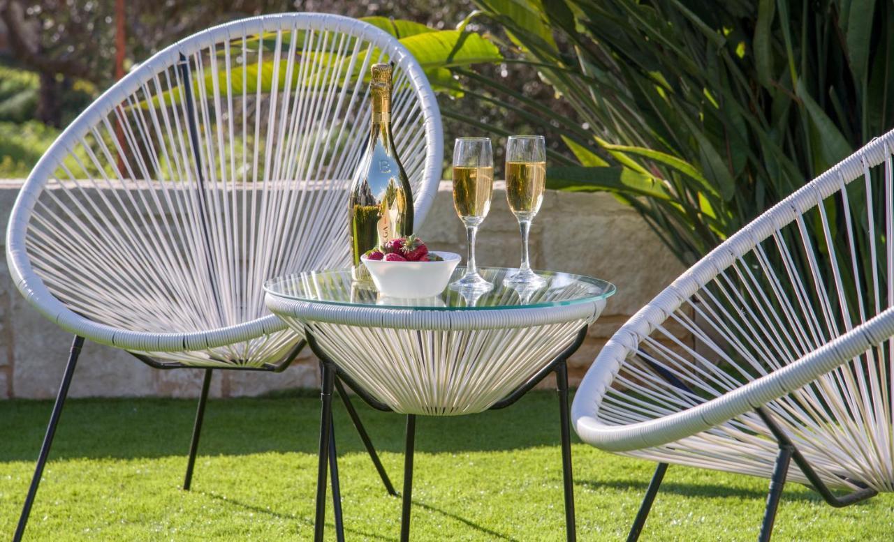 Artdeco Luxury Suites Korakiai Luaran gambar